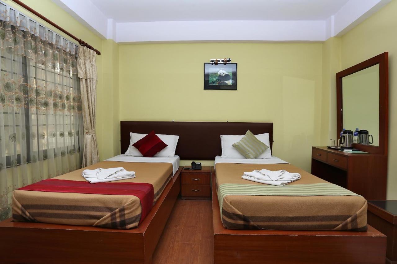 New Hotel Panda Катманду Экстерьер фото
